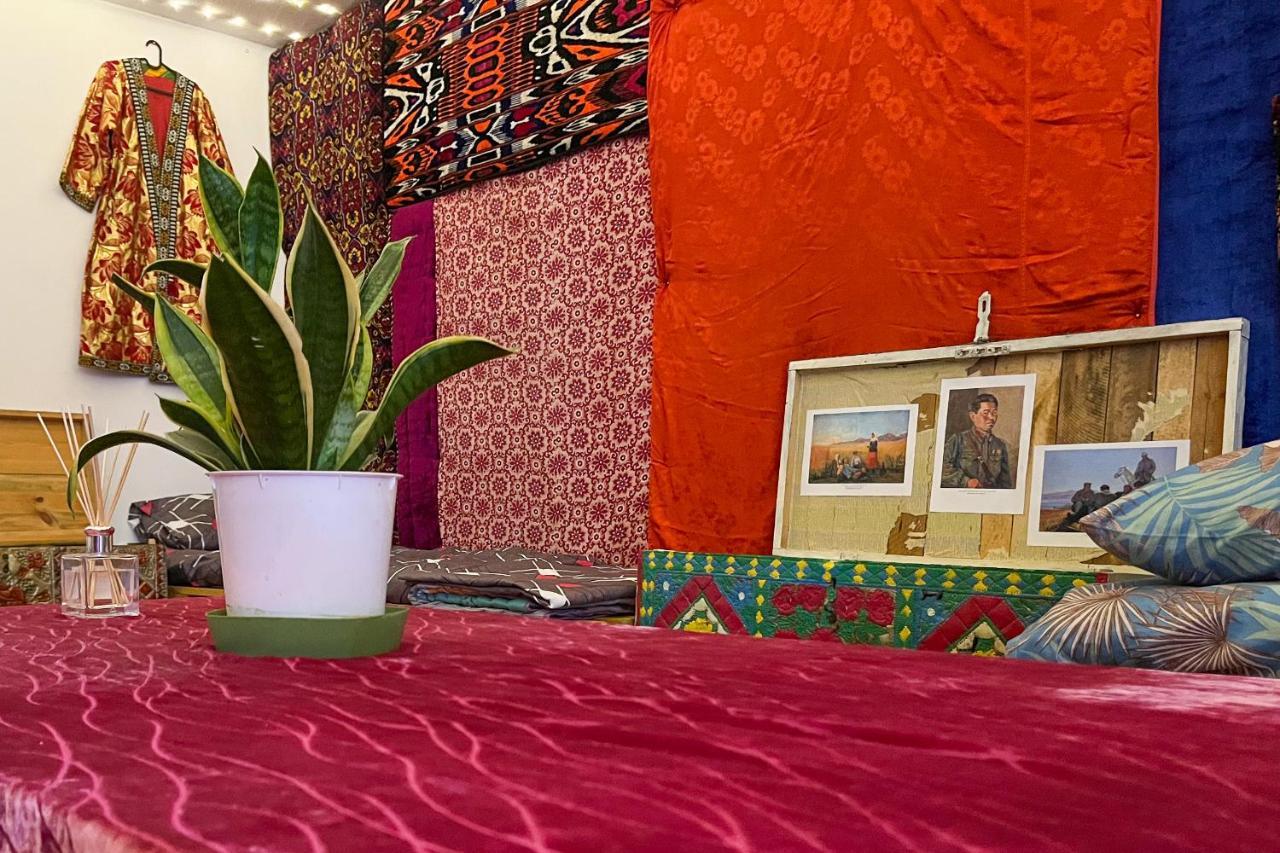 Kuduk Cultural Residence Bishkek Esterno foto