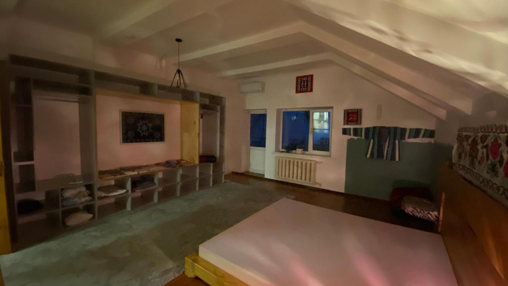 Kuduk Cultural Residence Bishkek Esterno foto