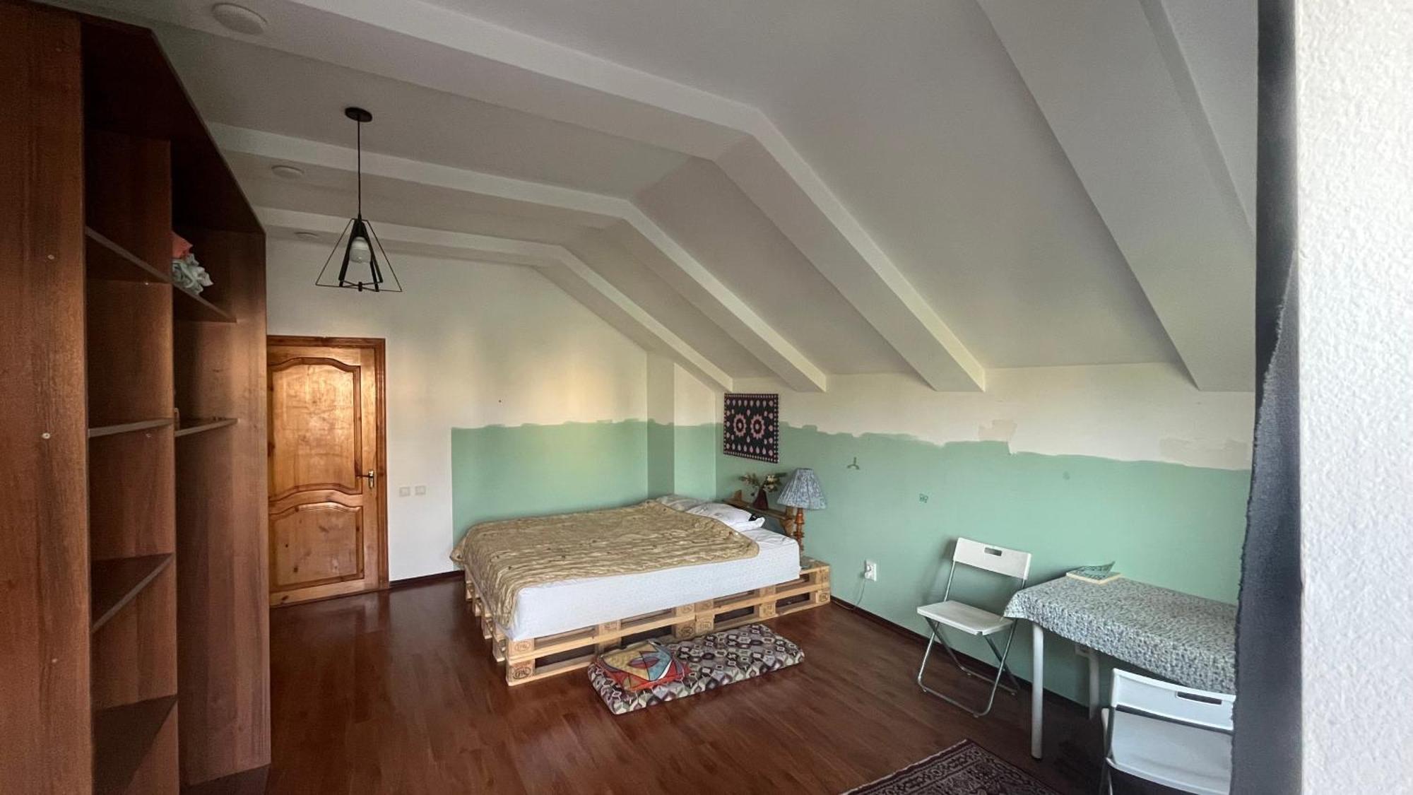 Kuduk Cultural Residence Bishkek Esterno foto